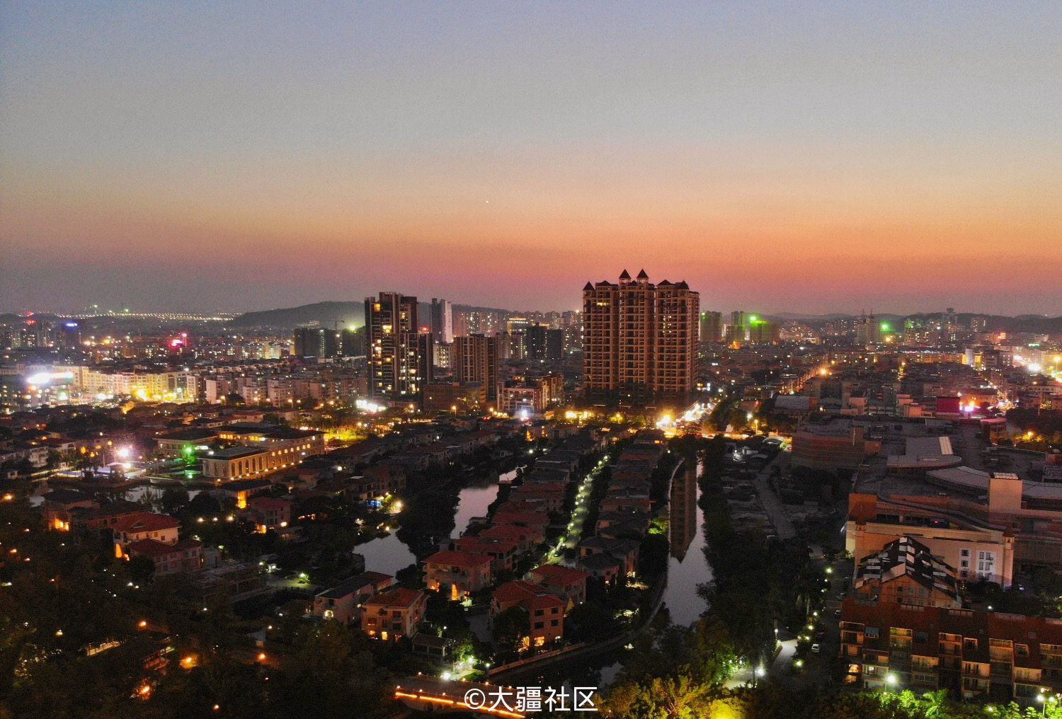 mavic air拍的顺德大良小夜景