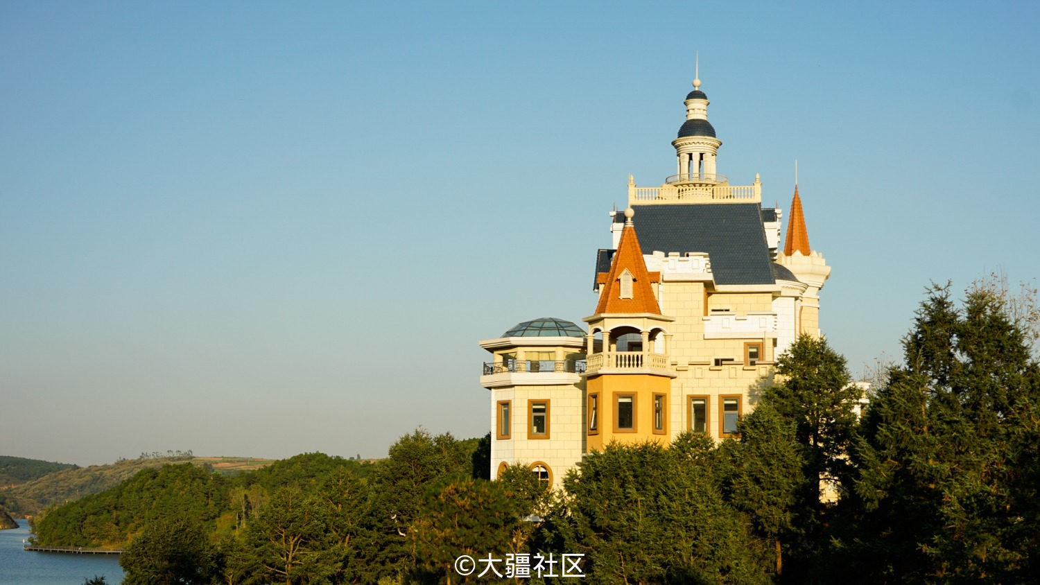 凤龙湾景区夕阳